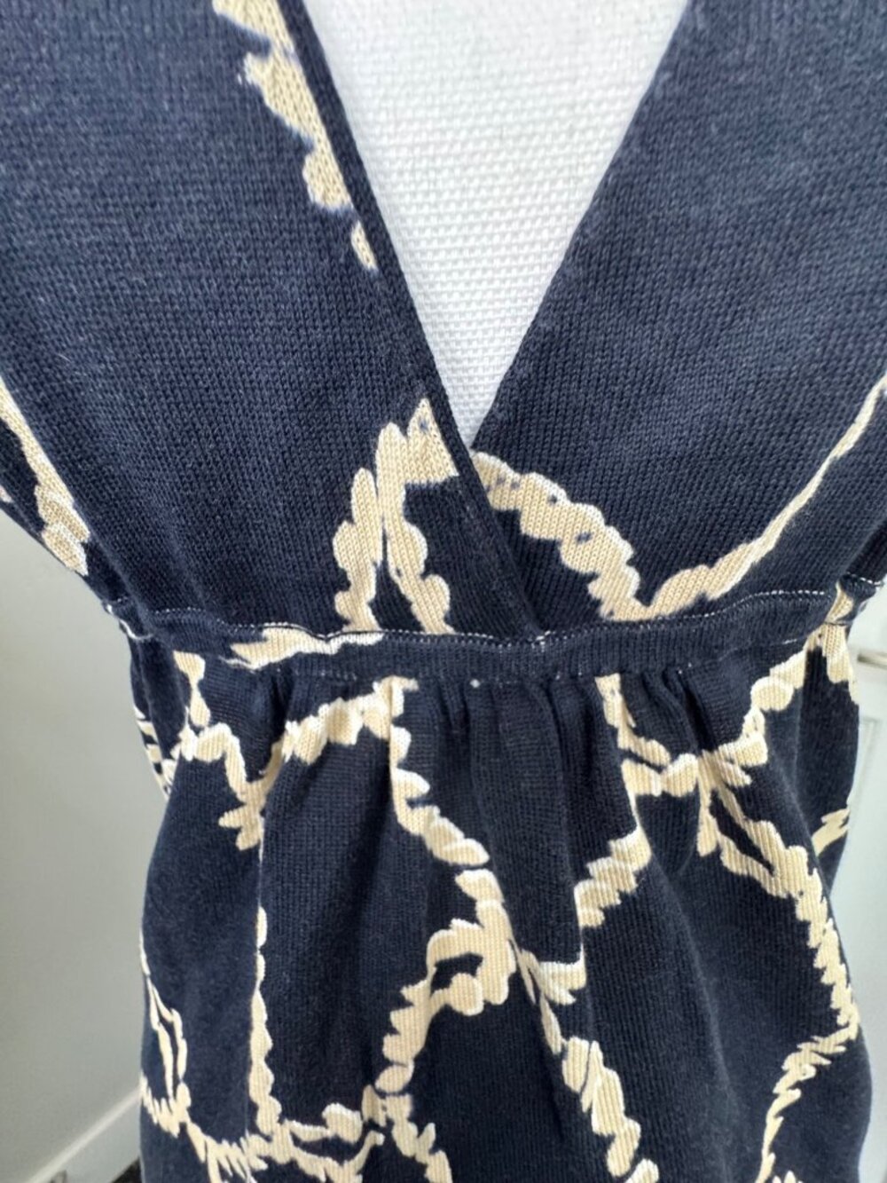 J.Crew Navy & Beige Rope Print Halter Top With Deep V-Neckline Comfort Travel - Picture 11 of 16